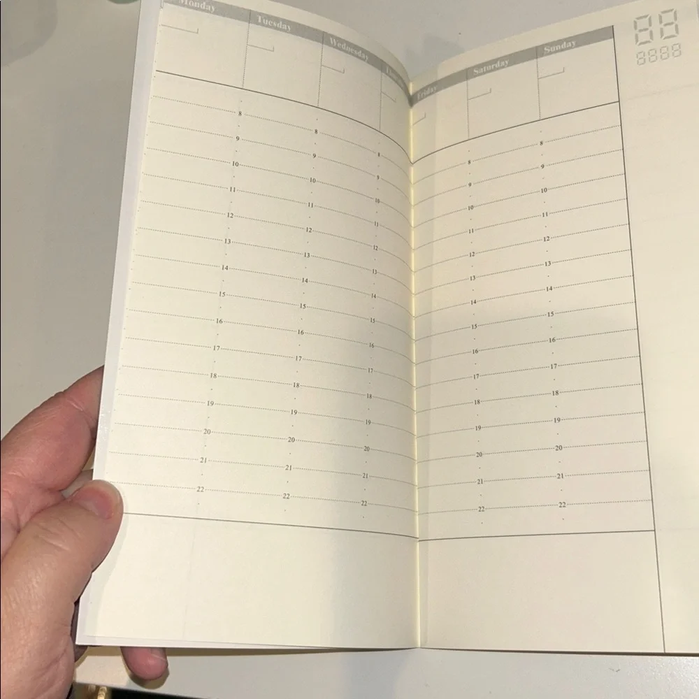 Traveler’s Notebook insert vertical weekly undated